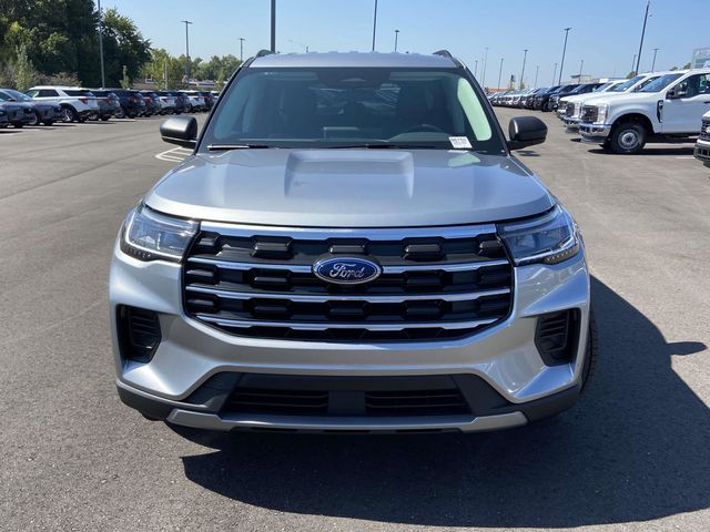 2025 Ford Explorer Active 9