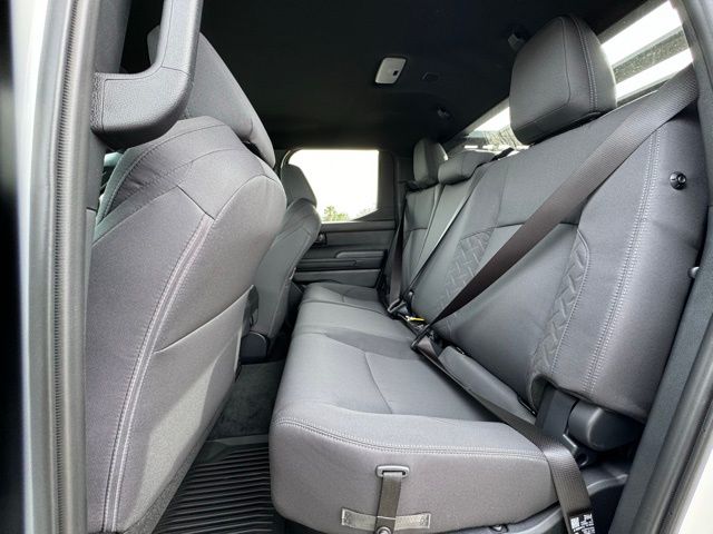2026 Toyota Tacoma SR5 - Photo 24