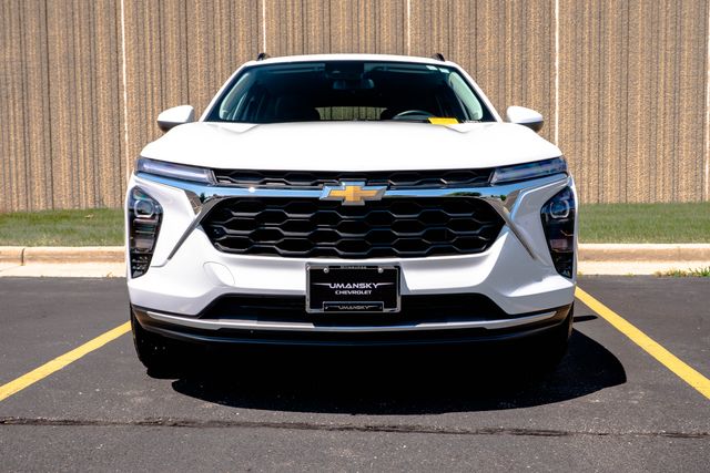 Used 2024 Chevrolet Trax SUV