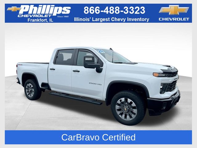 Summit White 2024 Chevrolet Silverado 2500HD Custom Crew Cab 4WD Pickup Truck Four-Wheel Drive Automatic