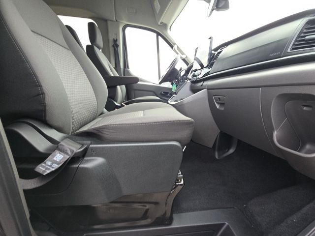 2025 Ford Transit-350 XLT:B02184