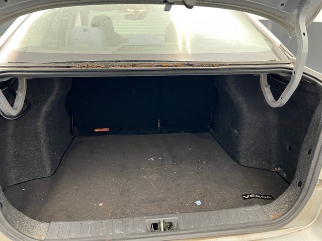 2020 Brilliant Silver Metallic Nissan Versa 1.6 SR FWD Sedan