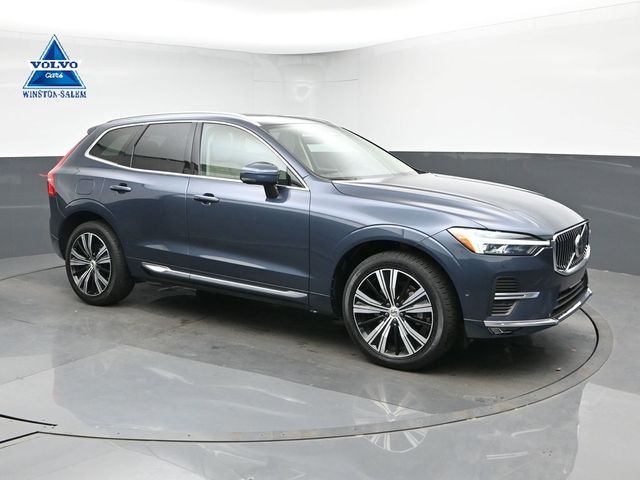 Denim Blue Metallic 2023 Volvo XC60 SUV / Crossover Front-Wheel Drive Automatic