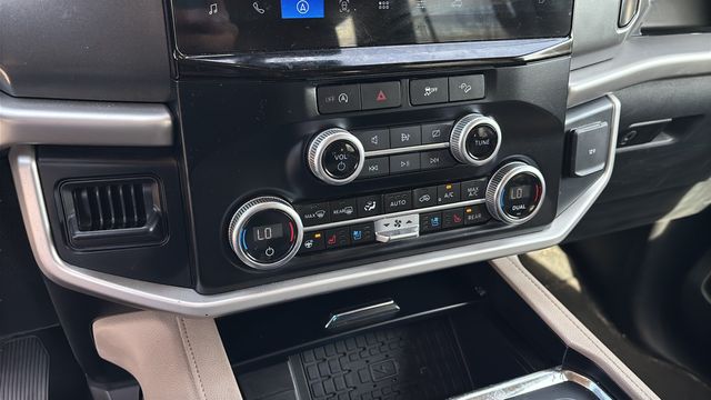 Used 2024 White Ford XLT image 29
