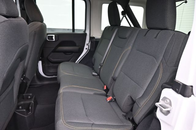 Used 2025 Jeep Wrangler SUV