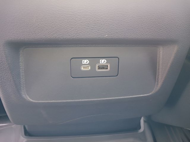 Used 2024 Nissan Frontier Truck