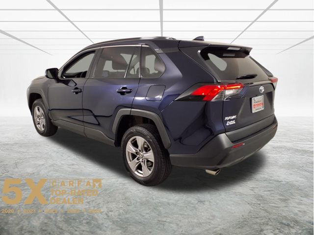 2023 Toyota RAV4 XLE photo