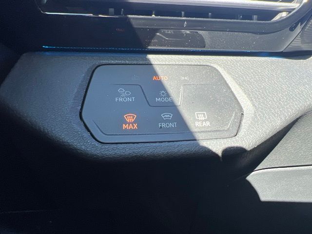 2022 Volkswagen ID.4 Pro S Blue at Sutliff Volkswagen