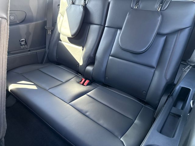 New 2026 White Ford ST-Line image 17