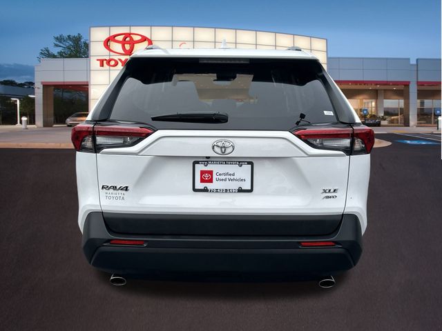 2024 Toyota RAV4 XLE 24