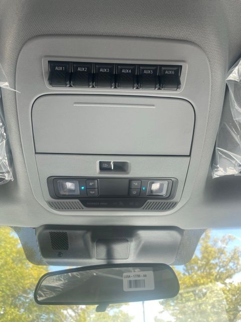 2025 Ford F-550 Super Duty 