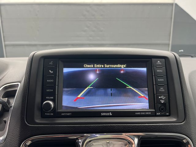 2014 Billet Silver Metallic Clearcoat Chrysler Town & Country Touring FWD Van