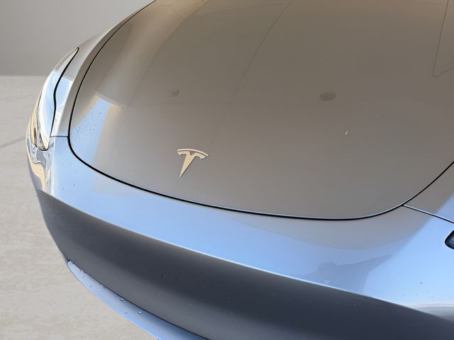 Used 2025 Tesla Model Y Performance with VIN 7SAYGDEF9SA339833 for sale in D'Iberville, MS