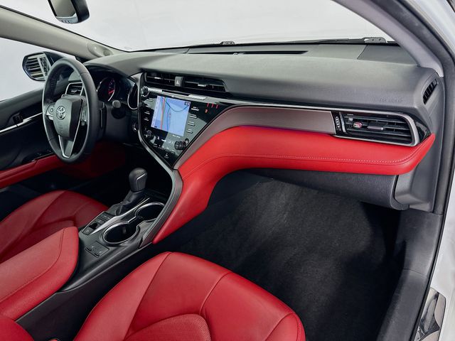 Thumbnail: 2019 Toyota Camry - 30