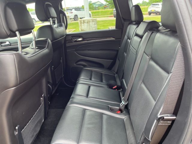 2021 Jeep Grand Cherokee Overland - Diamond Black exterior view 16