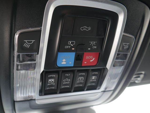 1500 Crew Cab Limited