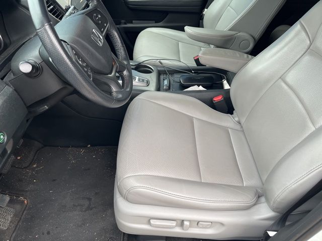car-gallery-17