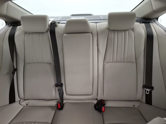 2022 Honda Accord Hybrid Touring — photo 30