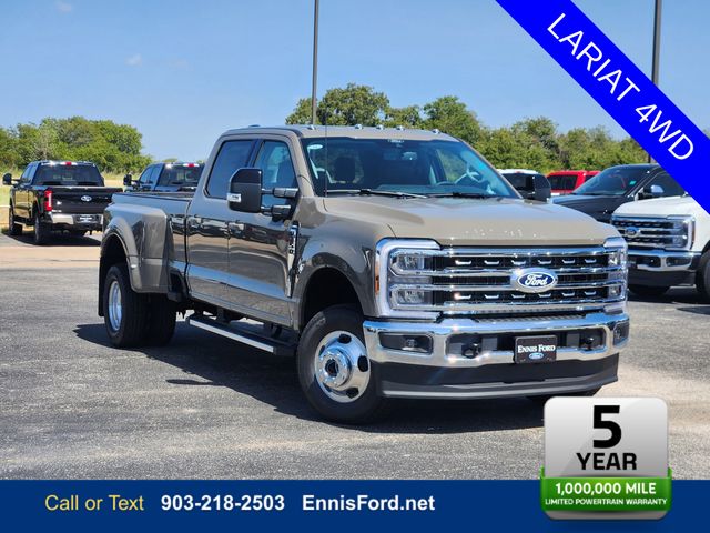 Marsh Gray 2027 Ford F-350 Super Duty Pickup Truck Four-Wheel Drive Automatic
