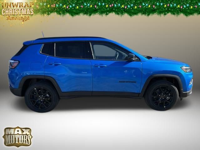 2025 Jeep Compass Latitude 11