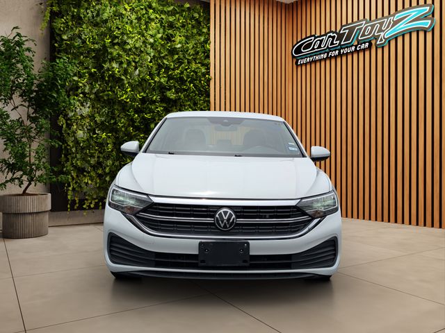 2024 Volkswagen Jetta Thumbnail