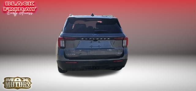 2025 Ford Explorer Active 8