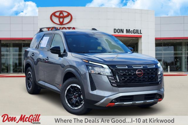 2026 Nissan Pathfinder Rock Creek Gray at Central Houston Nissan