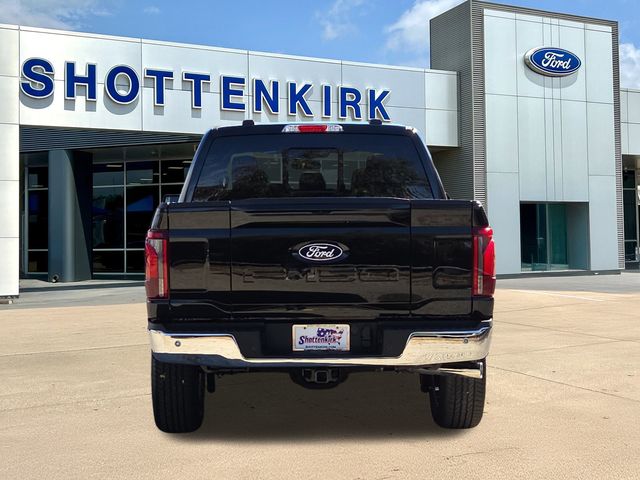 New 2025 Black Ford Lariat image 7