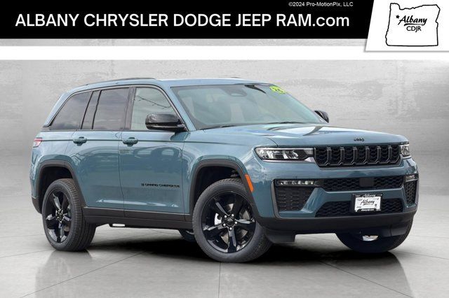 Gray (Steel Blue) 2026 Jeep Grand Cherokee SUV / Crossover Four-Wheel Drive 8-Speed Automatic