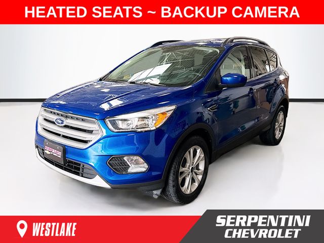 Lightning Blue 2018 Ford Escape SE FWD SUV / Crossover Front-Wheel Drive 6-Speed Automatic