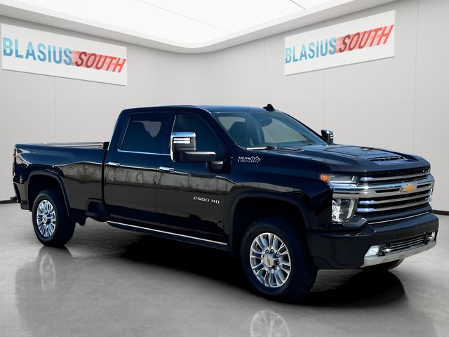2022 Chevrolet Silverado 2500HD High Country Crew Cab 4WD    