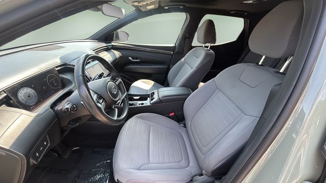 Used 2023 Green Hyundai SEL Premium image 19