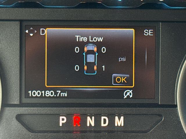 Used 2020 Blue Ford XLT image 25