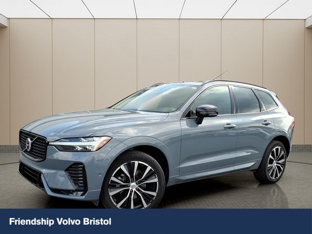 Gray Metallic 2023 Volvo XC60 B5 Plus Dark Theme AWD SUV / Crossover All-Wheel Drive Automatic