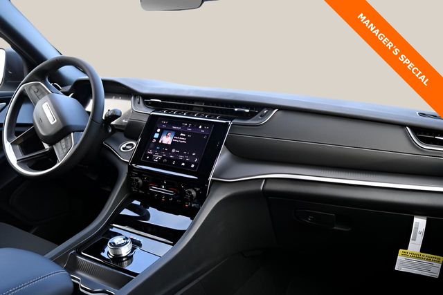 New Car 2025 Jeep Grand Cherokee L  Laredo X For Sale Under $35,000 In Austin, Texas