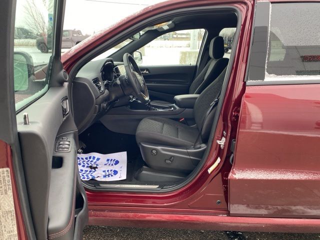 2026 Dodge Durango GT HEMI V8 - Octane Red Pearlcoat exterior view 11