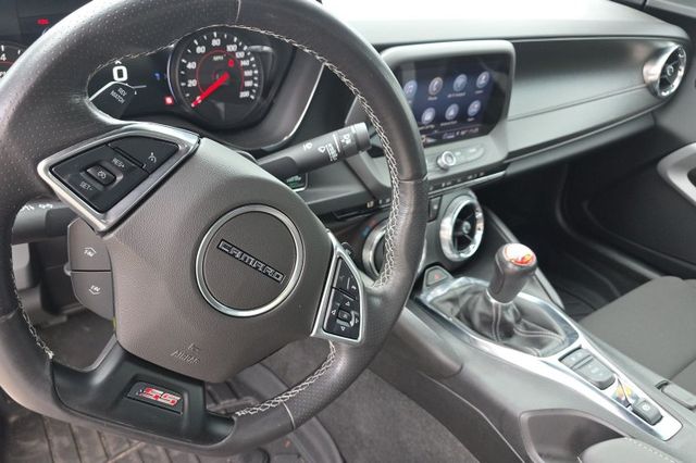 Used 2021 White Chevrolet SS image 5