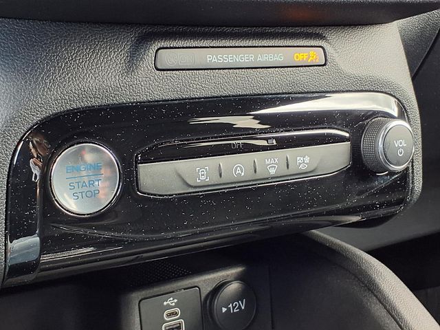 2024 Ford Escape - Image 14