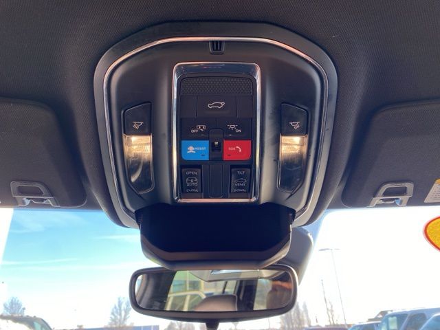 2024 Jeep Grand Cherokee L Altitude X - Diamond Black Crystal Pearlcoat exterior view 16