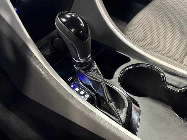 2012 Hyundai Sonata GLS photo