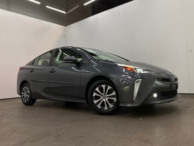 2022 Toyota Prius XLE AWD-e