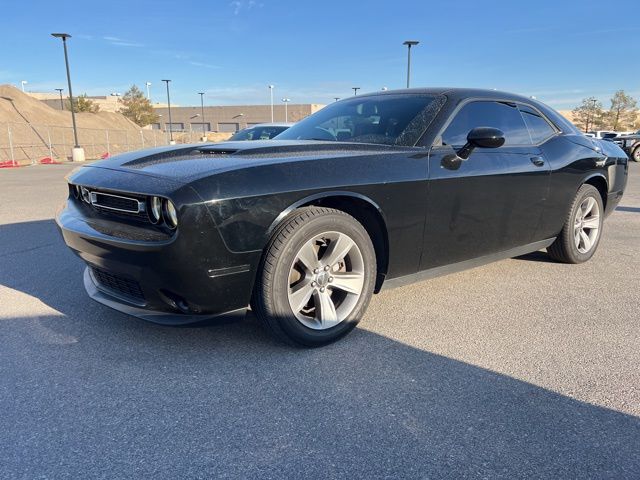 2017 Dodge Challenger SXT 8