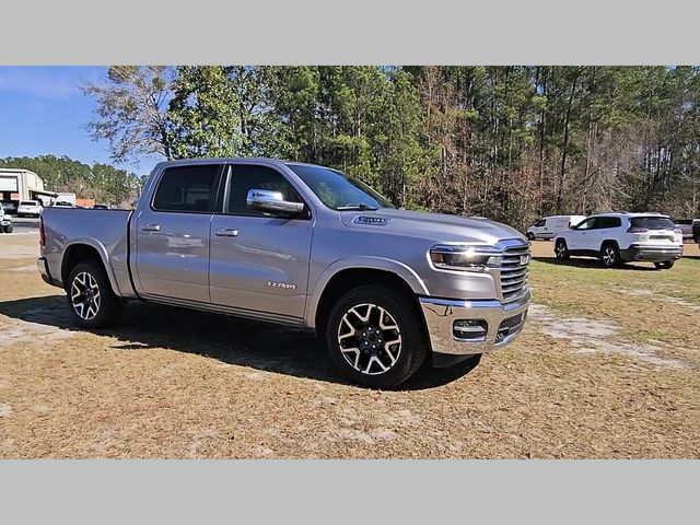 2025 Ram 1500 Laramie Crew Cab 4x4 5'7" Box