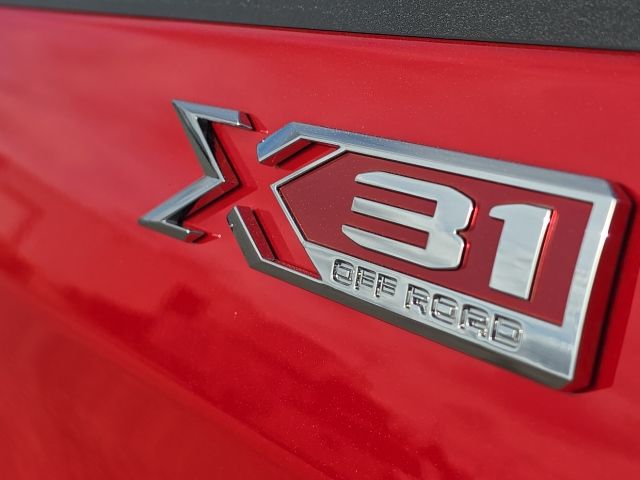 2025 GMC Sierra 1500 Elevation:45302A