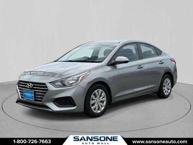 Silver 2022 Hyundai Accent Sedan Front-Wheel Drive Continuously Variable Transmission