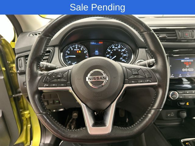2020 Nissan Rogue Sport SV - 6