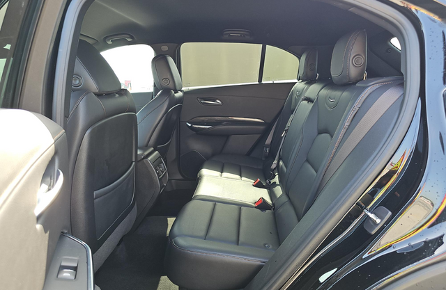 Used 2023 Cadillac XT4 SUV
