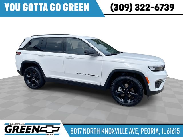 Bright White Clearcoat 2024 Jeep Grand Cherokee SUV / Crossover Four-Wheel Drive 8-Speed Automatic