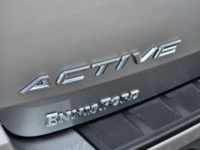 2025 Ford Explorer Active 13