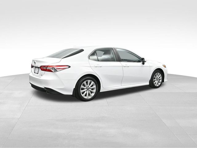 2019 Toyota Camry L 2